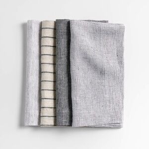 Crate&Barrel Suits Dinner Napkins